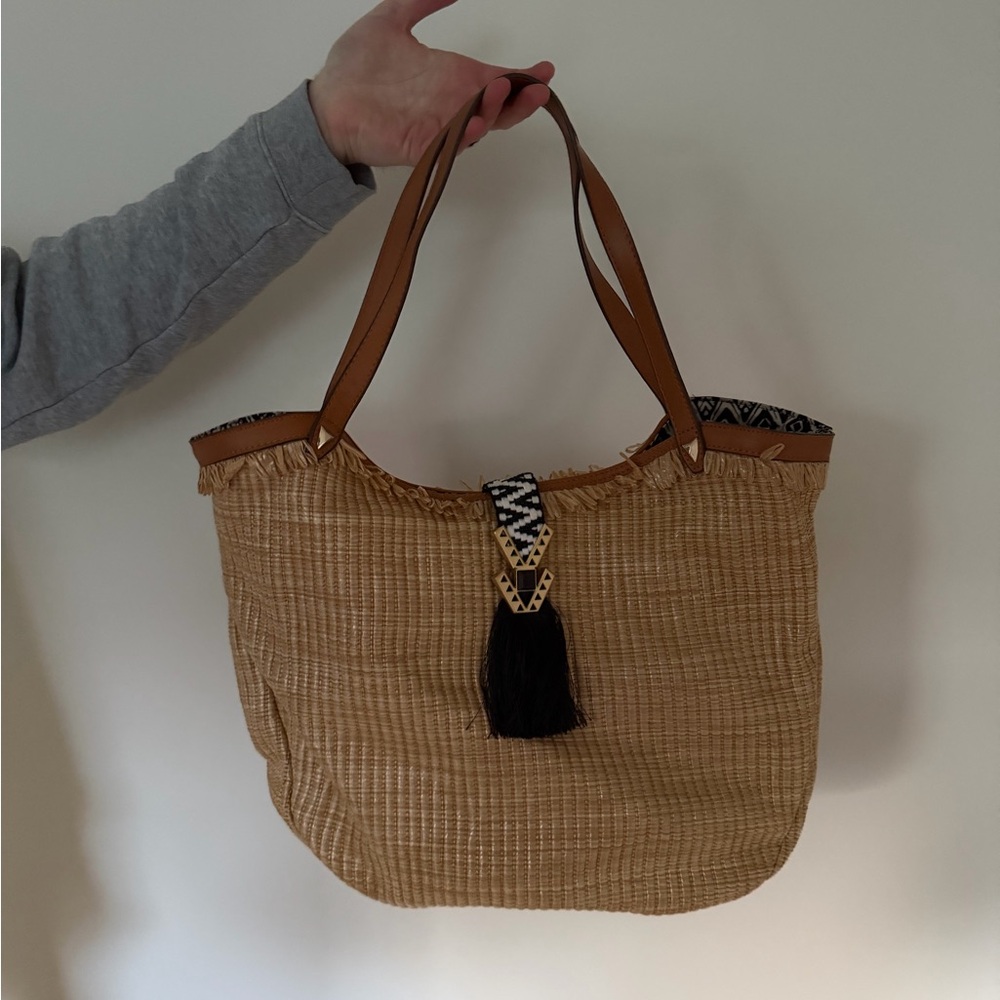 Stella & Dot Tan Woven Tote with Black Tassel